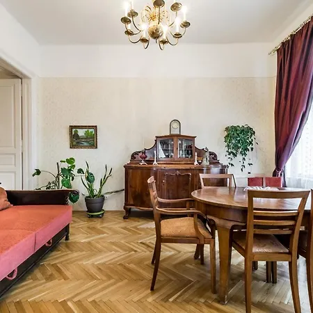 Szondi 4-room Classic *